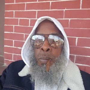 Meet your Posher, Qaadir